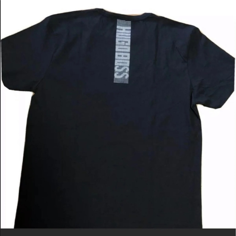 Hugo boss t-shirts - Picture 8 of 10